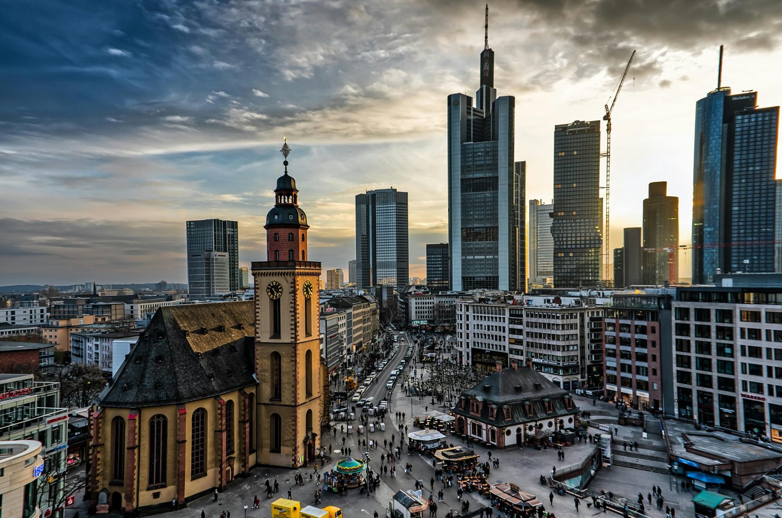 Frankfurt DMC MICE program with team-building and cultural experience